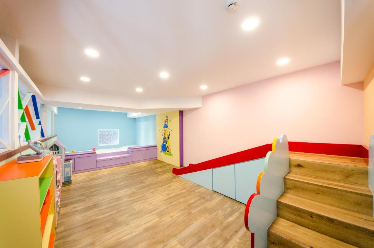 安尼赫時尚旅店 Anich Fashion Inn I 墾丁大街 I 親子遊戲區 I 停車位 Εξωτερικό φωτογραφία